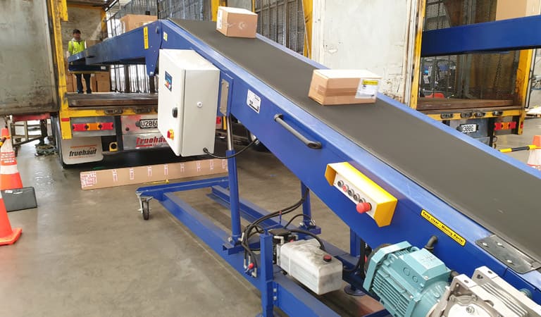 Loading and Unloading Conveyor Manufacturers in Bangalore